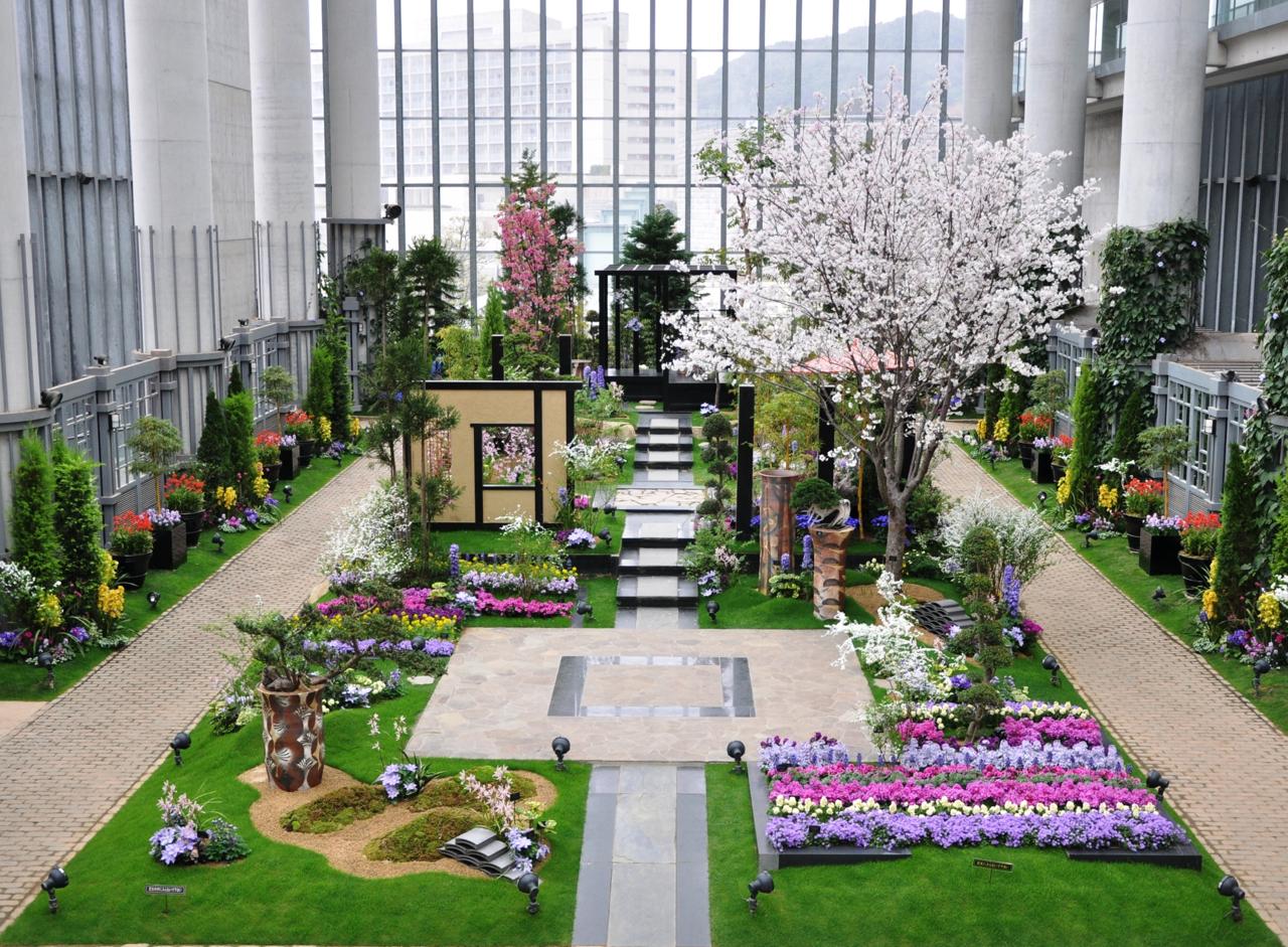 あわじグリーン館 - 阪神園芸株式会社